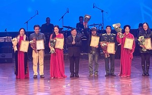 Nghệ sĩ Trịnh Minh Hiền, Hà Miên nhận giải thưởng Âm nhạc 2023