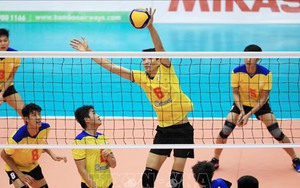 Huyền thoại bóng chuyền Việt Nam từng ghi 31 điểm trước Thái Lan chính thức giải nghệ sau chức vô địch với đội nhà