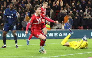 Bỏ lỡ cơ hội khó tin, Chelsea gục ngã trước đội hạng 2 ở bán kết Cúp Liên đoàn Anh