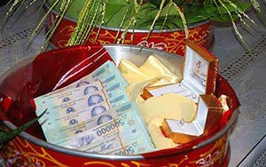 Chữ và nghĩa: Cưới vợ không cheo, mười heo cũng mất