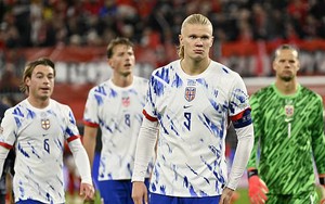 Erling Haaland xin lỗi người hâm mộ vì hành động khó coi