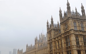 Anh: Giới siêu giàu nước ngoài đề xuất hệ thống thuế theo bậc