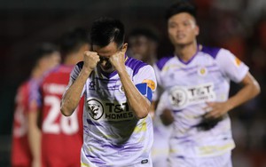 HLV Kim Sang Sik ghi nhận năng lực của Văn Quyết