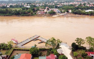 Tạm đóng cầu phao Phong Châu do nước sông Hồng lên cao