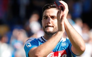 Từ trung vệ hóa tiền đạo, cựu sao Serie A ghi 5 bàn trong 34 phút ngay trận ra mắt đội bóng mới