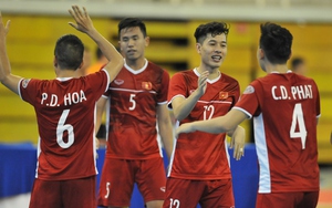 Thắng Myanmar trong trận đấu có 10 bàn, đội bóng Việt Nam giành vé đi tiếp ở giải châu Á