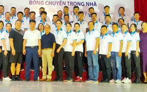 Chủ công bóng chuyền Việt Nam gây chấn động khi xuất ngoại, che mờ cả ngôi sao Đông Nam Á, hưởng mức lương 'khủng'