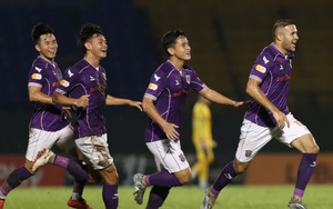 Chuyên gia Đoàn Minh Xương: 'Tìm đường thoát ngược, lên xuôi ở V-League'