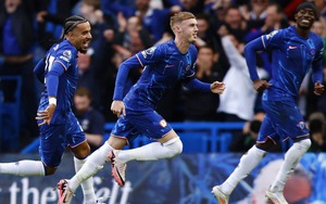 Chiến lược trẻ hóa của Chelsea liệu có lặp lại kỳ tích của MU?