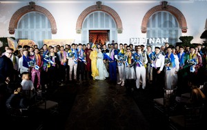 Dàn Nam vương Mr World 2024 diện áo dài Việt, trình diễn thời trang ở Bạch Dinh