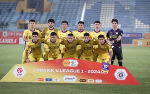 'Ông lớn' V-League chưa ra dáng 'đại gia'