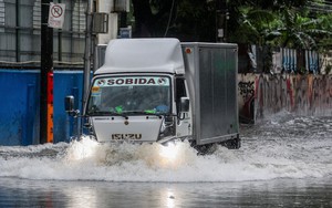 Philippines sơ tán hàng nghìn người để đề phòng bão Toraji