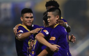 CLB Hà Nội thắng tối thiểu Bình Dương, vào top 3 V-League