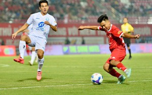 Bảng xếp hạng V-League vòng 6: CAHN lên đầu bảng 