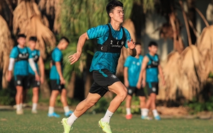 Tin nóng bóng đá Việt 2/11: Trung vệ 'Hot boy' báo tin vui cho ĐT Việt Nam, thủ môn Việt kiều lỡ hẹn với AFF Cup 2024