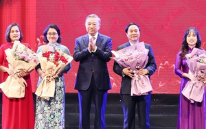 Ngày Nhà giáo Việt Nam: “Trồng người” cho kỷ nguyên vươn mình