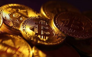 Bitcoin lại lập đỉnh mới khi gần chạm ngưỡng 95.000 USD