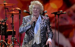Huyền thoại nhạc rock Rod Stewart tái xuất tại lễ hội âm nhạc Glastonbury