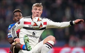 Hojlund xứng đáng đá chính hay sắm vai 'Siêu dự bị' của MU?