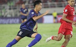 Cầu thủ Lào gốc Việt vượt qua chấn thương để tỏa sáng, từng tạo lịch sử khi thắng đội Thái Lan để vào chung kết