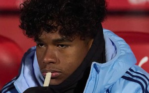 Hàng công Real Madrid: Vì đâu nên nỗi, Endrick?