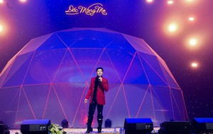 Dàn nam thần đình đám của showbiz Việt cùng đổ bộ trên sân khấu "Dốc mộng mơ - Mars in Hanoi"