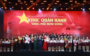Hàng nghìn quân và dân cùng hoà nhịp "Khúc quân hành vang mãi non sông"