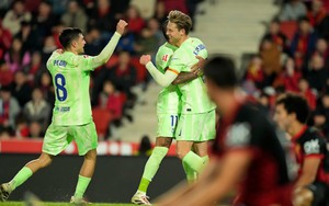 Nụ cười trở lại với De Jong