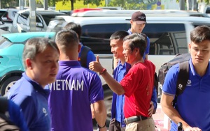 Đội tuyển Việt Nam tới Lào, bắt đầu hành trình AFF Cup 2024