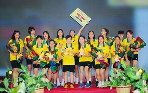 Tuyển thủ bóng chuyền Việt Nam đứng đầu 2 giải thế giới ở 1 thông số, được HLV Tuấn Kiệt và siêu sao Nam Mỹ khen ngợi