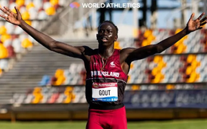 Xuất hiện ‘Usain Bolt’ 16 tuổi chạy nhanh nhất lịch sử