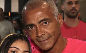 Romario nhận ngang tầm với Messi và Ronaldo; chỉ có Pele và Maradona giỏi hơn mình