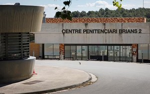 Nhà tù nơi giam giữ Dani Alves được ví như 'khách sạn Hilton'