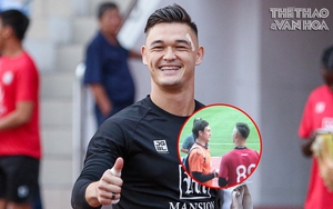 Thủ môn Việt kiều có cuộc gặp với 'Người gác đền' ĐT Việt Nam sau khi nói chuyện với HLV Troussier