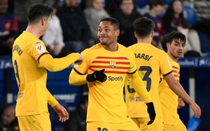 Sao trẻ Brazil ghi bàn và nhận thẻ đỏ sau 13 phút, Barcelona thắng trận thứ 2 liên tiếp