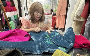 NTK Trịnh Bích Thủy: 'Áo chần bông - chiếc áo đi theo cả đời người'