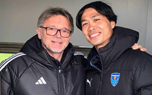 Công Phượng giải quyết nhiều vấn đề cho HLV Troussier