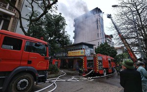 Kịp thời ngăn chặn hỏa hoạn tại cơ sở kinh doanh tiệc cưới ở Hà Nội