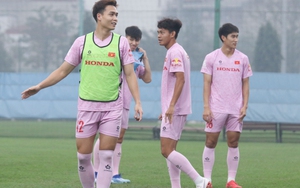 HLV Troussier dùng ‘chiêu lạ’ cho đội tuyển Việt Nam trước ngày đấu Indonesia