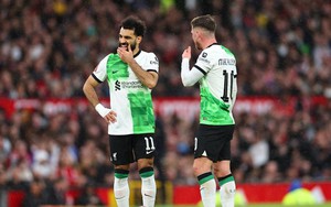 Liverpool bớt đi một chiếc cúp, càng tăng thêm hy vọng vinh quang