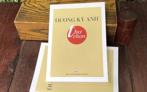 Nhà thơ Dương Kỳ Anh: 'Đi tìm chính mình' trong thơ ca