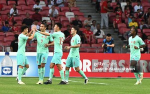 Đội tuyển Trung Quốc phải chia điểm trước đại diện Đông Nam Á dù dẫn trước 2 bàn