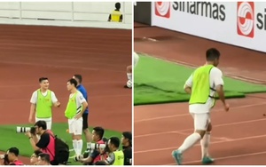 Video bằng chứng Quang Hải 'mừng hụt', đang khởi động chuẩn bị vào sân thì bị gọi lại, lủi thủi trở về băng ghế dự bị