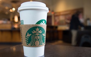 Mỹ thu hồi hơn 440.000 cốc Starbucks do nguy cơ đối với người dùng