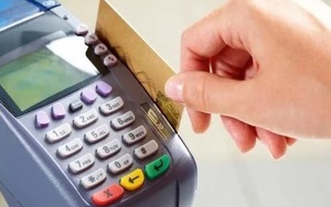 "Làn sóng" hủy thẻ tín dụng sau vụ nợ 8,5 triệu thành 8,8 tỷ đồng tại Eximbank