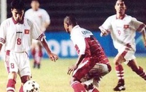 Siêu tiền đạo xứ Nghệ ghi cả 2 bàn, ĐT Việt Nam thiếu người vẫn tạo nên một trận đấu lịch sử trước Indonesia