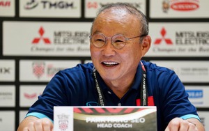 Ai sẽ thay HLV Troussier dẫn dắt ĐT Việt Nam?