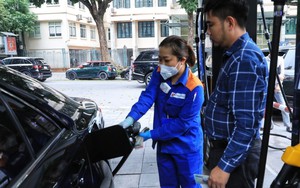 Thủ tướng yêu cầu thực hiện nghiêm quy định về hóa đơn điện tử trong kinh doanh, bán lẻ xăng dầu