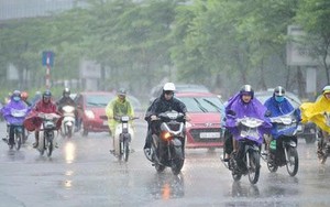 Không khí lạnh yếu tràn về, Bắc Bộ có mưa rào