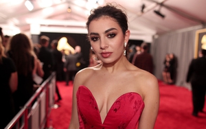 Charli XCX trở lại với album phòng thu thứ 6